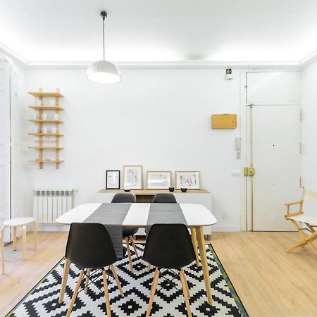 Dobo Homes - Zu84 Madrid Extérieur photo