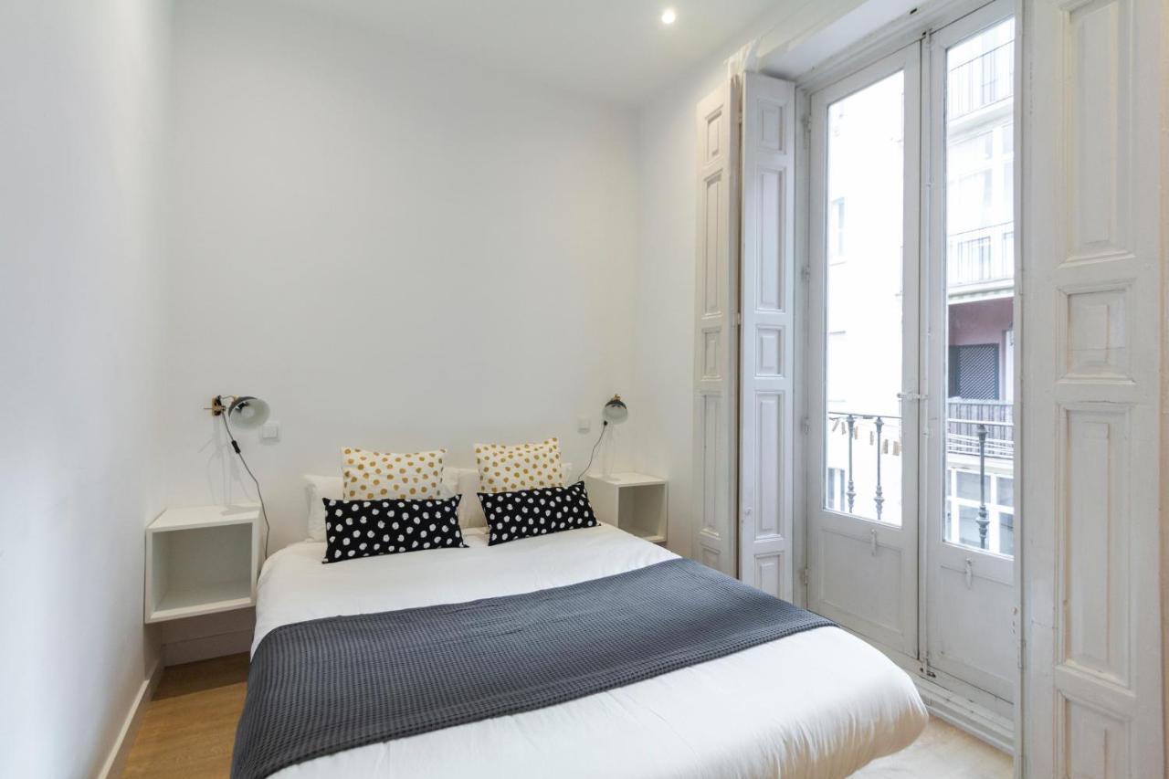 Dobo Homes - Zu84 Madrid Extérieur photo